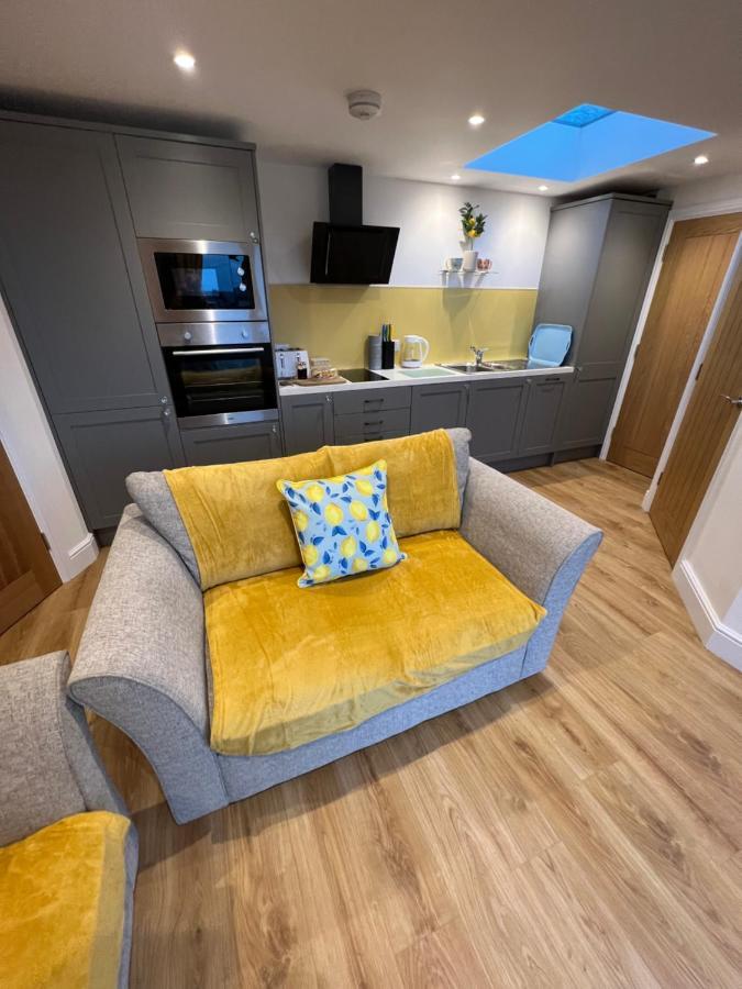 Citrus Chalet Редрът Екстериор снимка